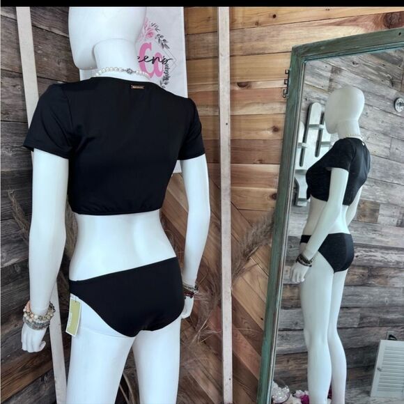 Michael Kors Black Tie Front Cap-Sleeve Bikini with Hipster bottoms size small - Picture 5 of 13
